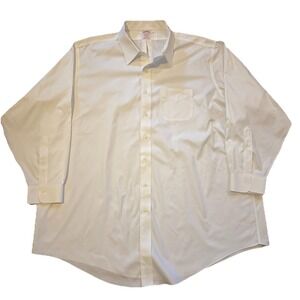 Brooks Brothers Classic Fit Button Down Dress Shirt Long Sleeve Solid White
